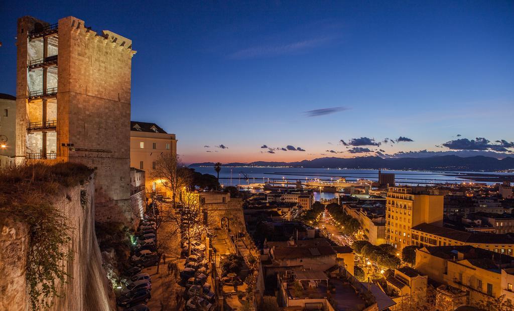 Hotel La Terrazza Cagliari Kültér fotó