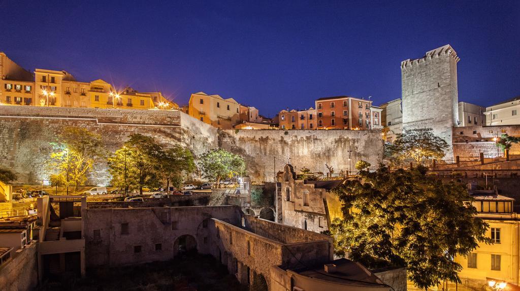 Hotel La Terrazza Cagliari Kültér fotó