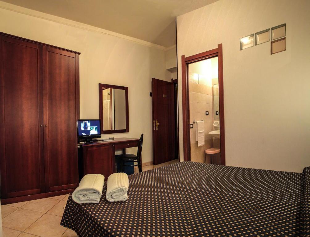 Hotel La Terrazza Cagliari Szoba fotó