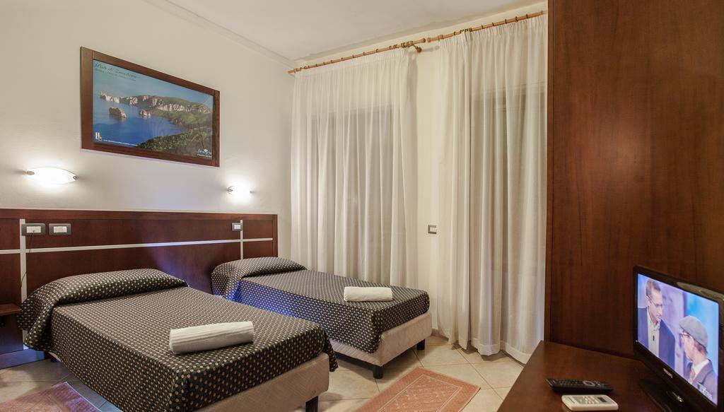 Hotel La Terrazza Cagliari Kültér fotó